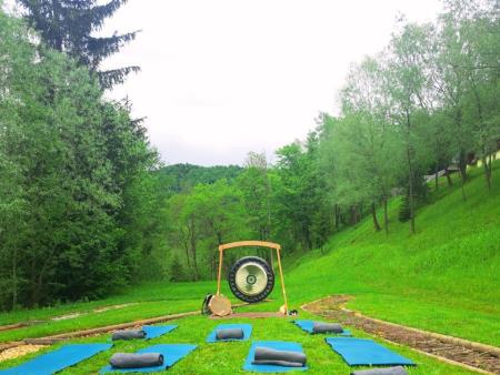 V Termah Snovik pričenjajo z novimi turističnimi produkti gozdnih doživetij (41)